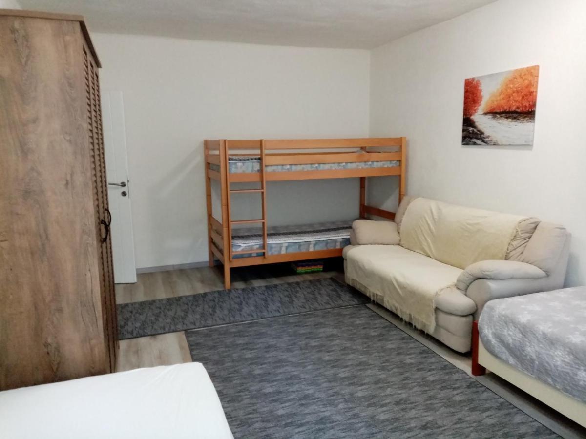 Apartment Azra - Sarajevo, Ilidza Bagian luar foto